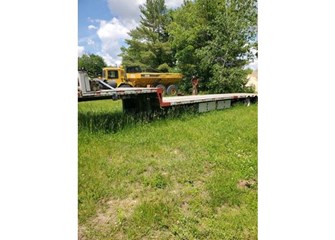 2012 Fontaine Stepdeck Flatbed Trailer