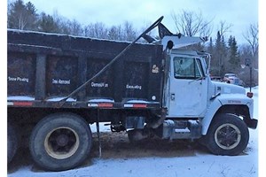 1985 International DT 466  Truck-Dump