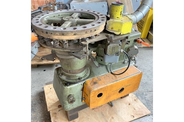 Loser AA 220 Boring Machine
