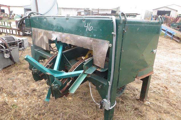 Pendu Mfg Dbl End Trim Saw