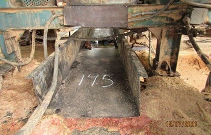 Unknown 16in x 20ft Vibrating Conveyor
