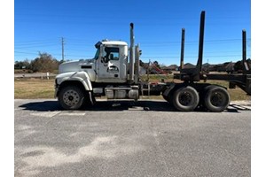 2015 Mack CHU 613  Truck-SemiTractor