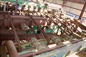 Unknown 6 Strand Transfer Deck  Conveyor Board Dealing