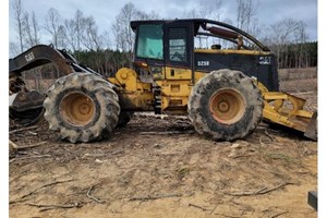 Caterpillar 525B  Skidder