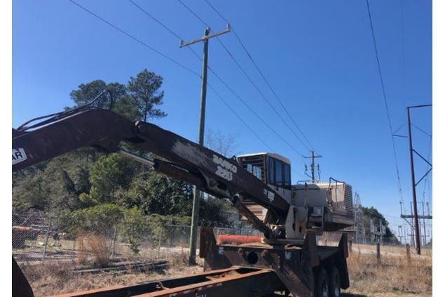 Barko 225 Log Loader