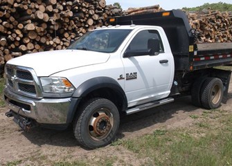 2013 Dodge 5500 Dump Truck