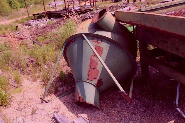 Unknown 5 ft Chip Cyclone