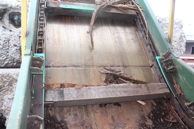 Unknown 28ft Waste Conveyor Barn Sweep Conveyors