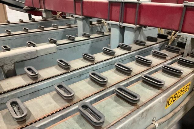 Unknown Suction Cup Conveyor