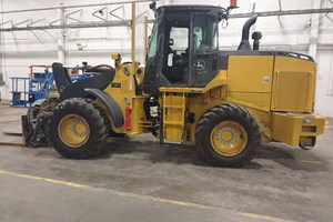 2016 John Deere 624  Wheel Loader