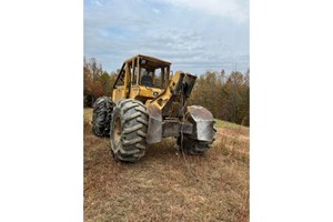 John Deere 540E  Skidder