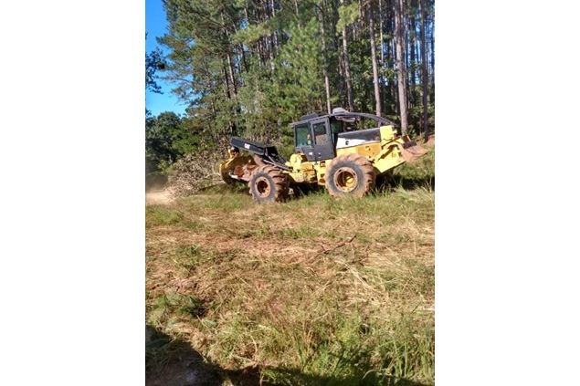 2014 Caterpillar 525C Skidder