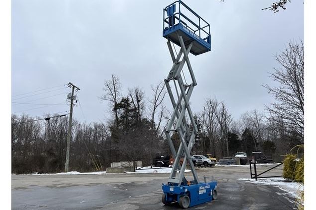 2013 Genie GS2032 Scissor Lift