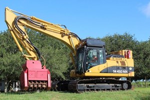2006 Caterpillar sk450  Brush Cutter and Land Clearing