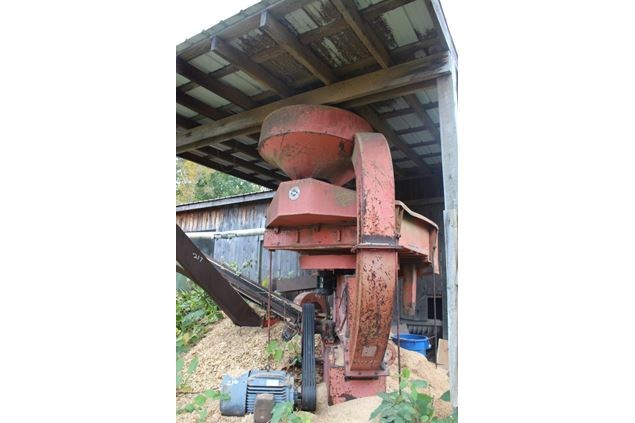 Morbark 48in 3 Knife Stationary Wood Chipper