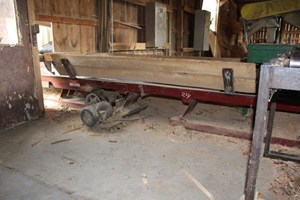 Mellott 18ft  Conveyor-Vibrating