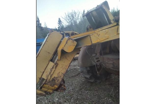 Caterpillar 518 Skidder