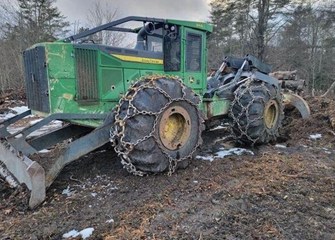 2016 John Deere 848L Skidder