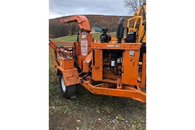 1994 Bandit 250 Mobile Wood Chipper
