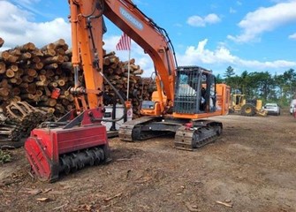 2014 Doosan DX225LC-3 Mulch and Mowing