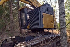 2016 Komatsu XT430-3  Feller Buncher