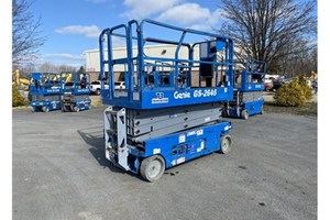 2014 Genie GS2646  Scissor Lift