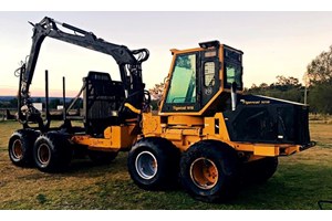 2004 Tigercat 1018  Forwarder