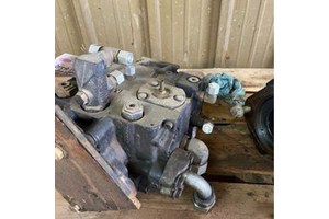 John Deere 643J - 843J HYDROSTATIC DRIVE PUMP  Part and Part Machine