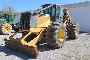 2003 John Deere 748GII  Skidder