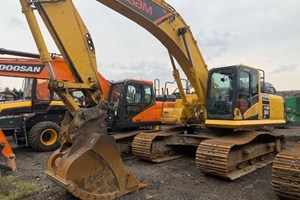 2019 Komatsu PC360LC-11  Excavator