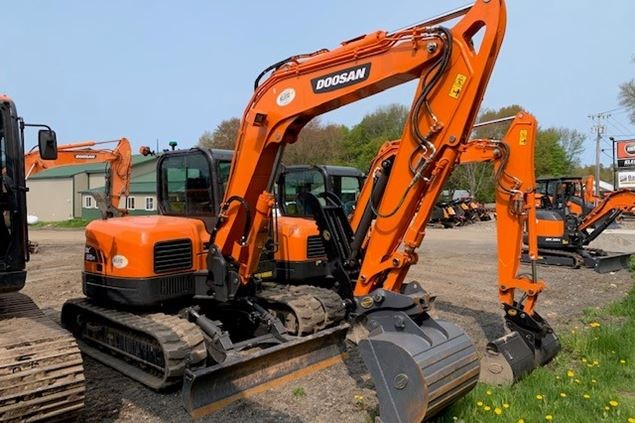 2023 Doosan DX85R-3 Excavator