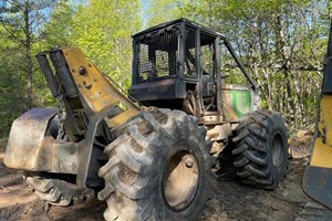 2004 John Deere 540GIII  Skidder