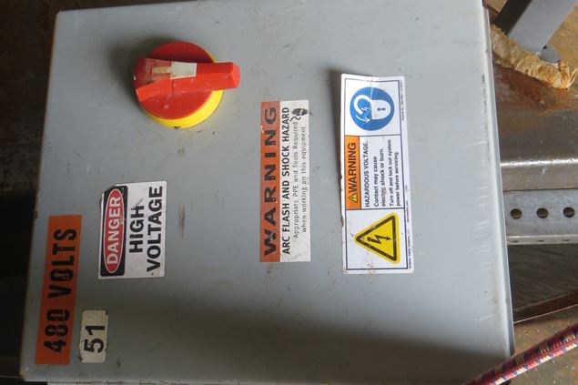 Industrial Resources Band Pallet Dismantler
