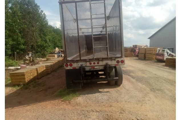 2002 Benson 45ft Chip Trailer
