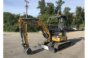 2021 XCMG XE27U  Excavator - Mini