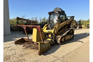 2015 Caterpillar 299D XHP  Brush Cutter and Land Clearing