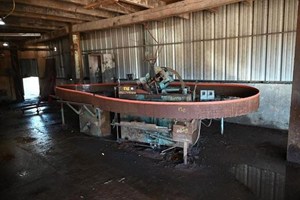 Armstrong 6RH  Sharpening Equipment