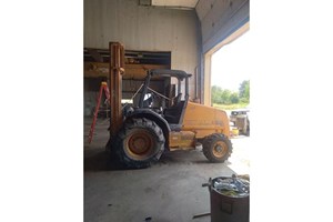 Case 586G  Forklift