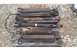 Timberjack 460 TJ cylinders  Part and Part Machine