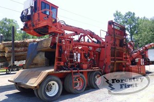 2010 Morbark 2355  Wood Chipper - Mobile