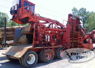 2010 Morbark 2355 Mobile Wood Chipper