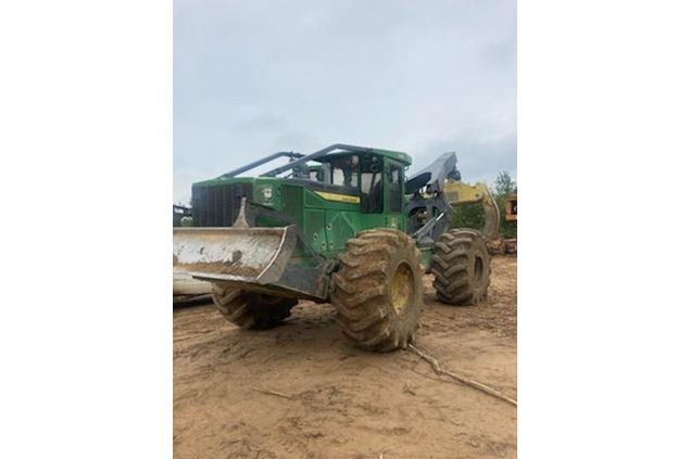 2018 John Deere 748L Skidder
