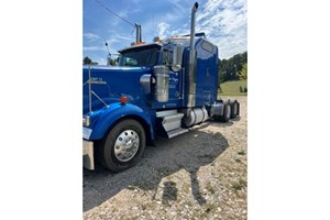 2005 Kenworth W900  Truck-SemiTractor