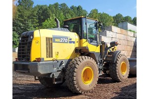 2017 Komatsu WA270-8  Wheel Loader