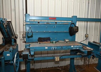 Unknown ARMSTRONG 81 Bandsaw
