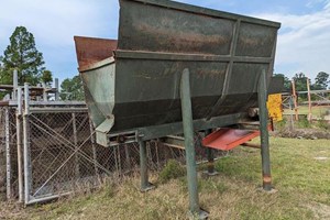 Unknown Drag Chain Hopper Feed  Conveyor General