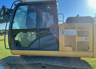2016 John Deere 130G Excavator