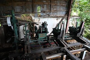 2005 Cleereman Industries 38  Carriage (Sawmill)