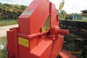 Morbark 58-3  Wood Chipper - Stationary