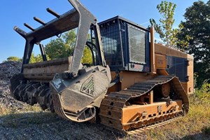 2019 CMI C475  Mulch and Mowing